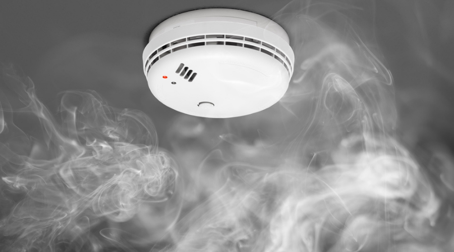 can a humidifier set off a smoke alarm